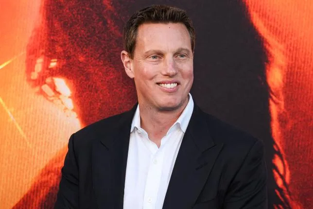 La fusion Warner-Paramount franchit une étape décisive