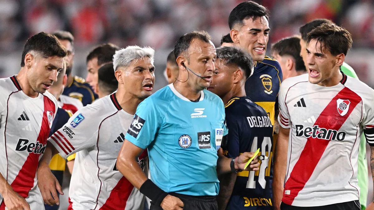 En medio de la guerra con AFA, Darío Herrera vuelve a dirigir a River después del penal que no le cobró en el último Superclásico con Boca
