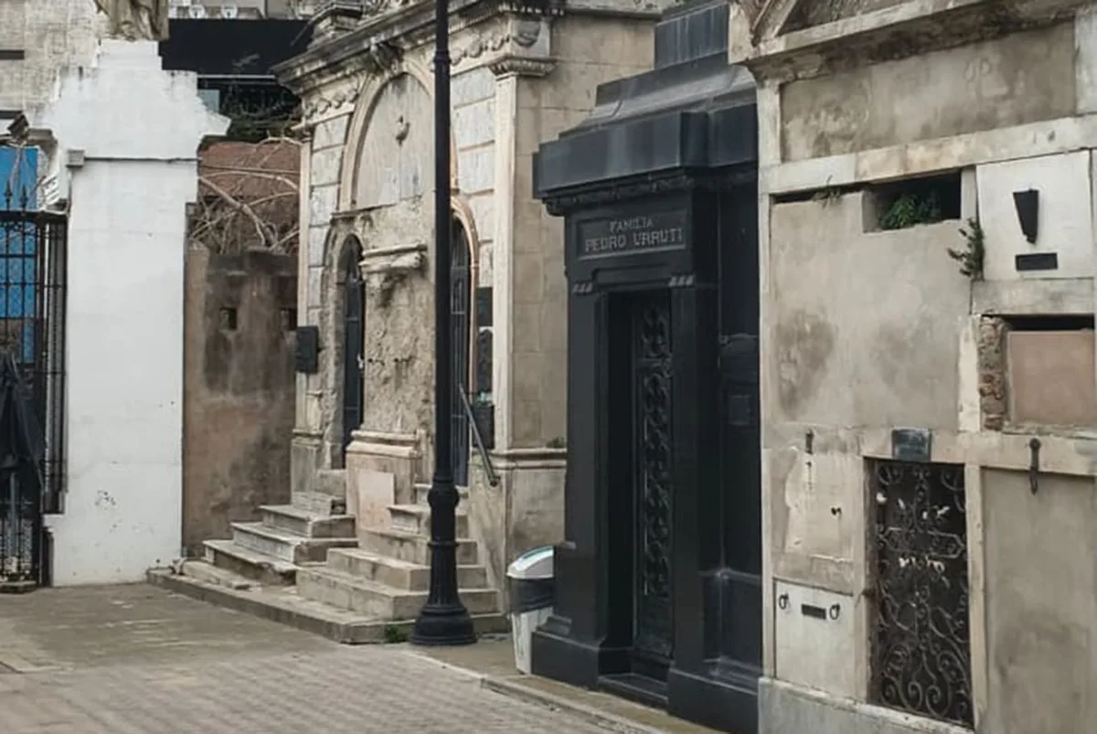La Ciudad dio de baja la licitación para instalar un gift shop en el Cementerio de la Recoleta