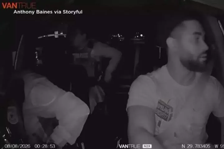 Houston police officers jump into Uber to chase running suspect, video shows