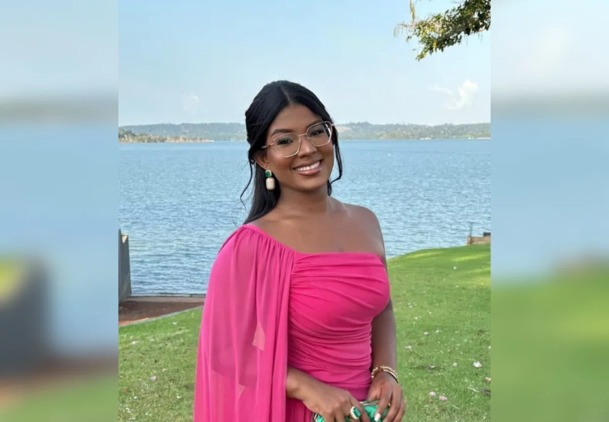 Estudante de Direito morre em acidente entre carro e caminhão na BR-153