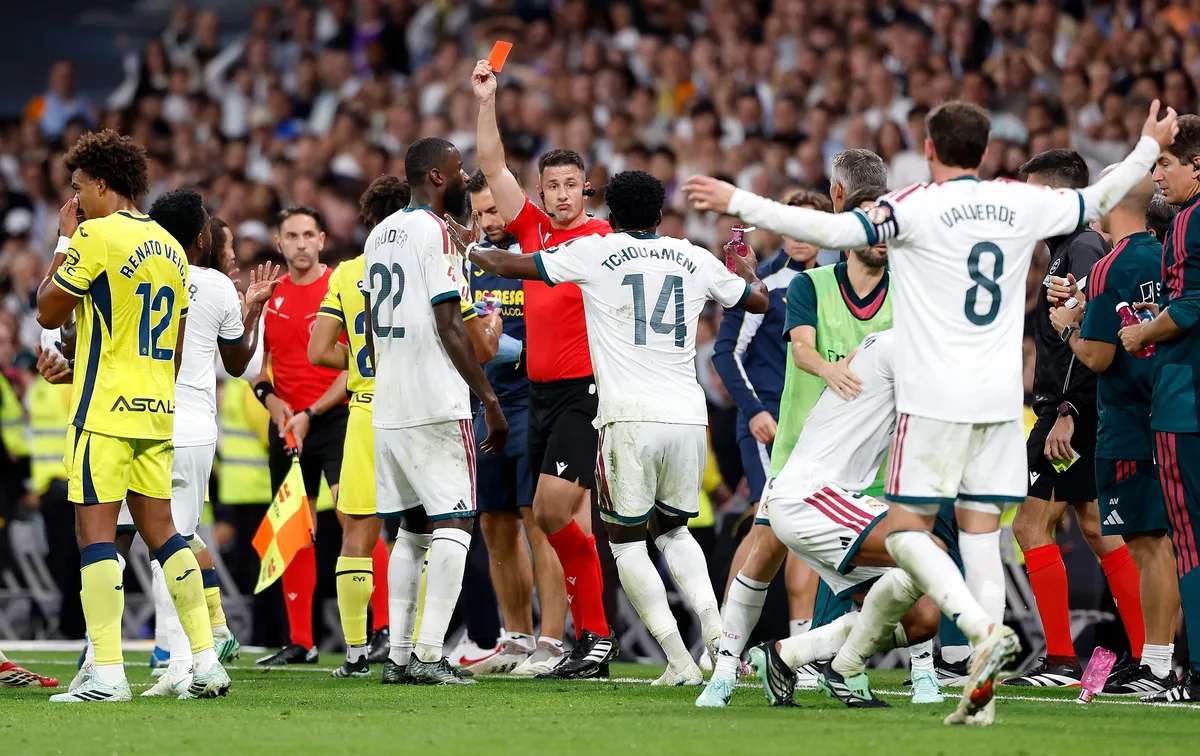 El colectivo arbitral se ensaña con el Real Madrid