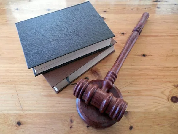 Advogar é fazer da Justiça um caminho possível