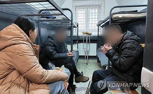 우크라전 참전 북한군 포로 2명 본인의사로 한국땅 밟았다(종합3보)