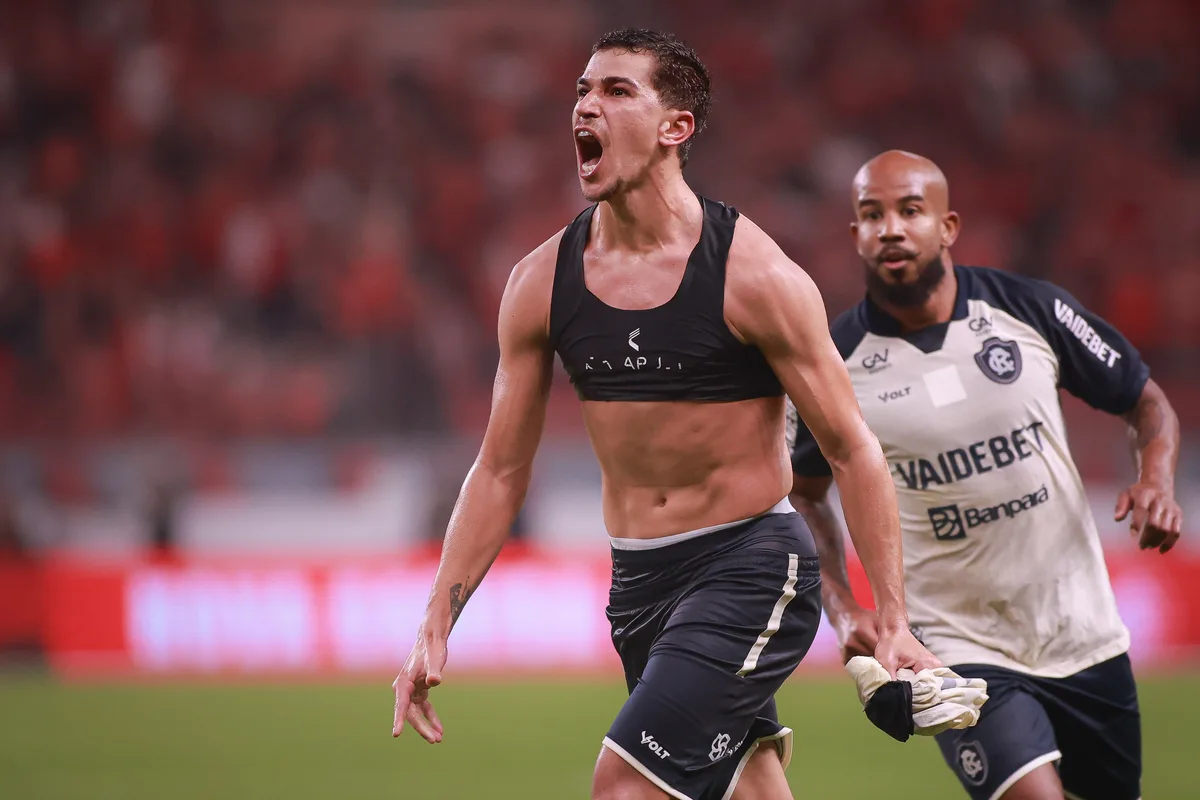 Vídeo: Vitor Bueno explica o que pensou antes de soltar foguete e salvar Remo contra Inter