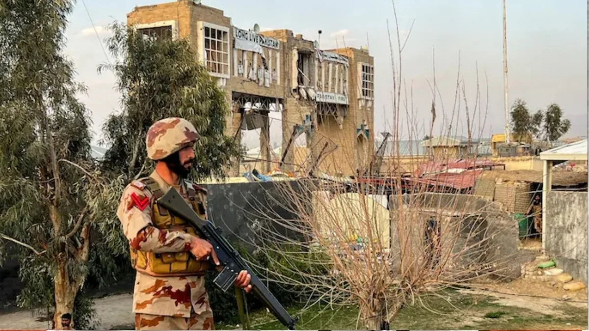 Pak deploys 3 Army units in Rawalpindi for six-month 'sensitive security duties'