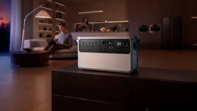 DJI Power Auro 2000 Elite é nova "bateria gigante" de 2 kWh que vira nobreak em 0,01 segundo