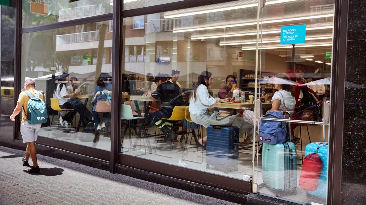 Más de media España cabe en un Mercadona