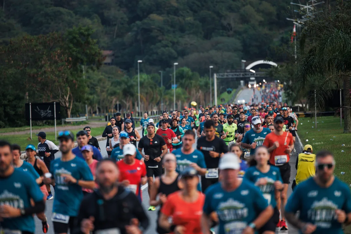 Maratona Internacional de Floripa 2026 deve quebrar recorde de participantes com 19 mil atletas