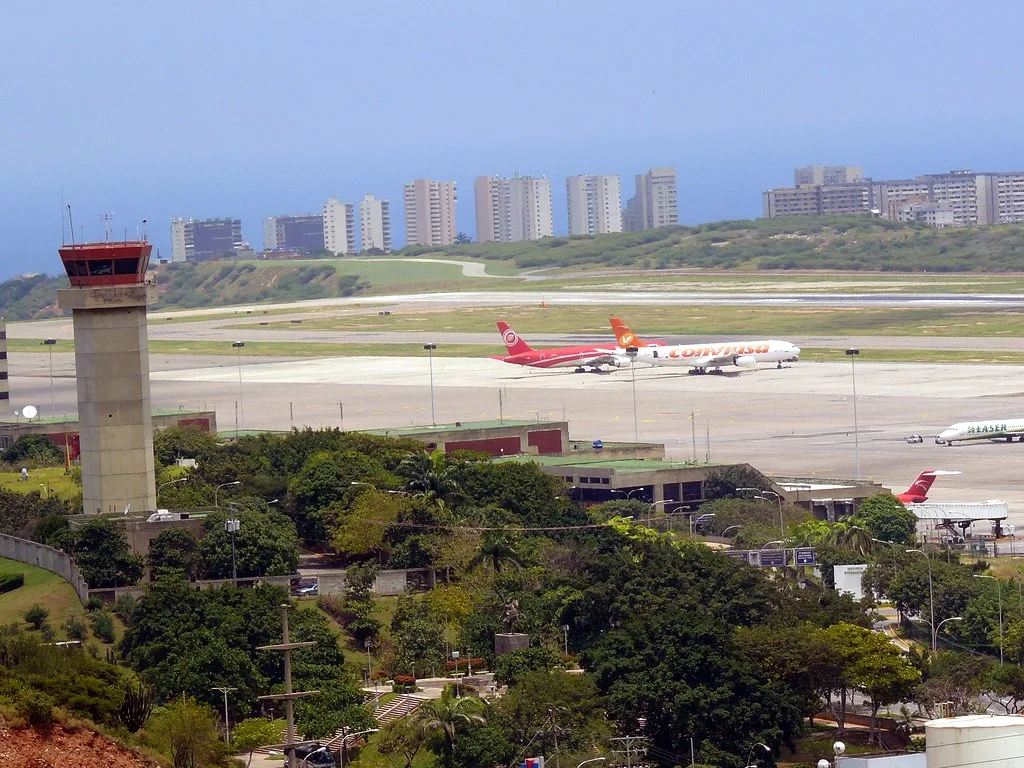 Gobierno dice que Aeropuerto de Maiquetía está listo para reanudar vuelos tras los terremotos