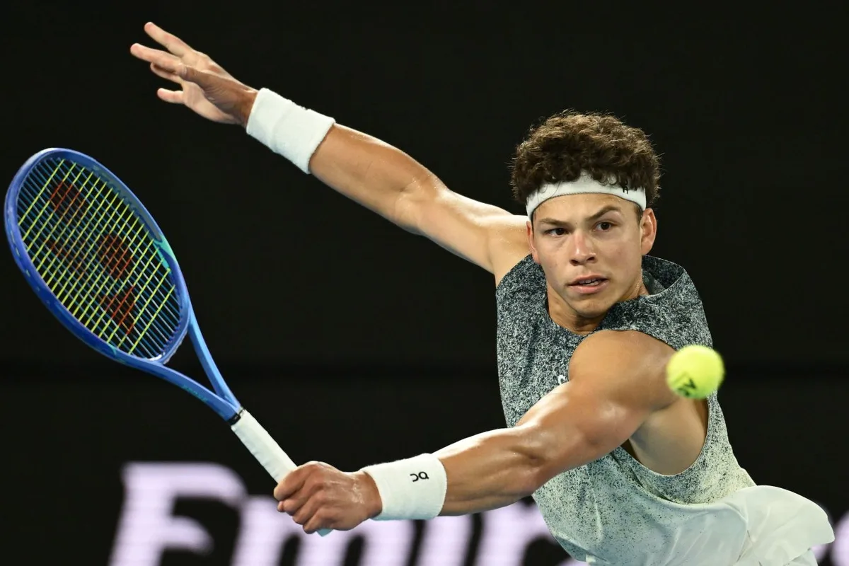 Бен Шелтон обыграл Таллона Грикспора в первом круге US Open — 2026