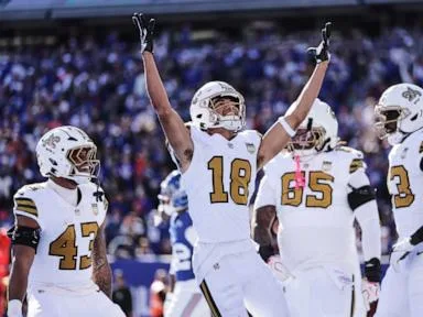 Tyler Shough and Saints score 34 consecutive points, hold on to beat Giants 34-27 and end skid