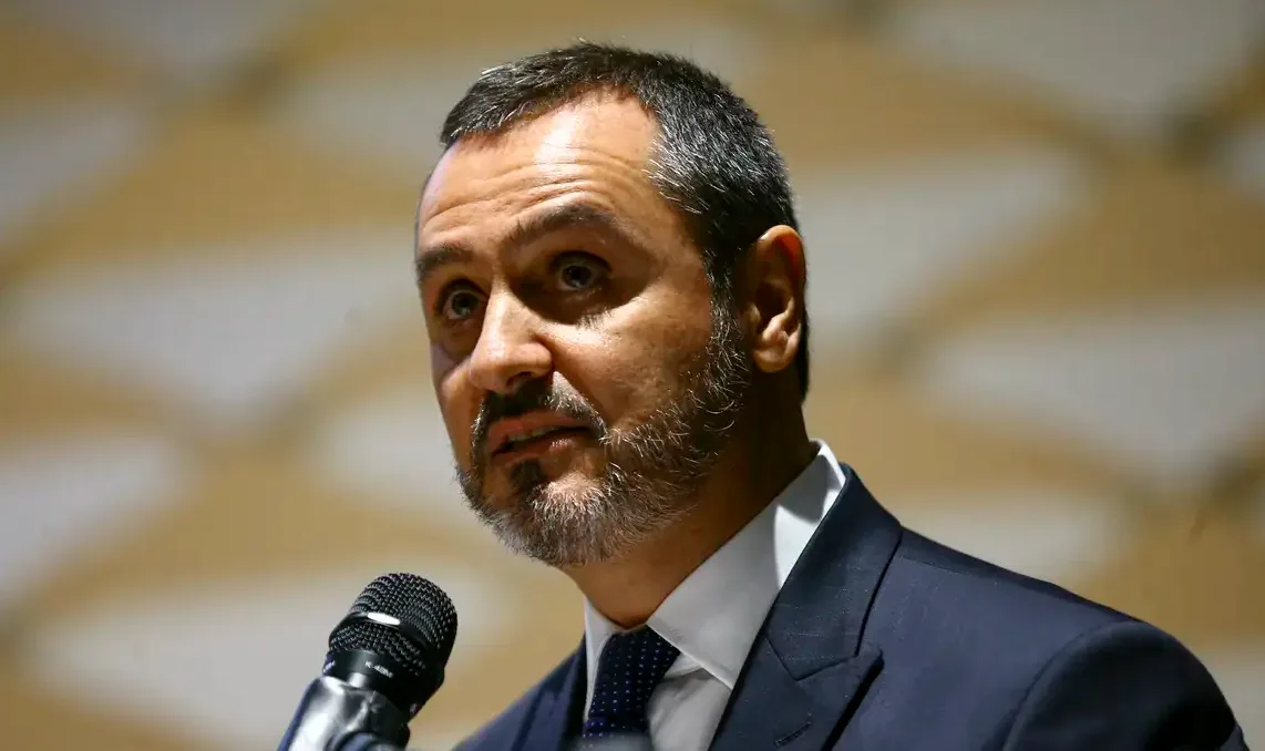 Diretor da PF se manifesta em meio à tensão com Mendonça sobre investigações