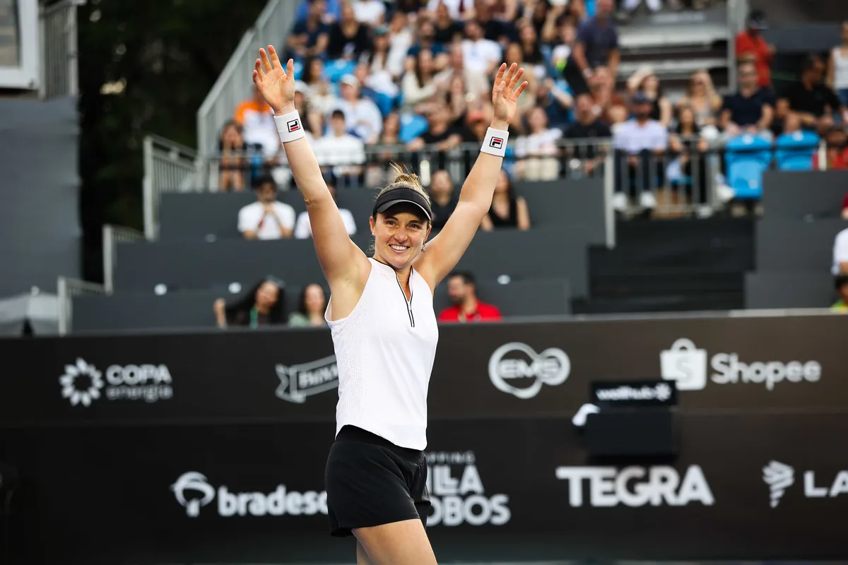 Podoroska relembra drama das lesões, Quevedo celebra final inédita