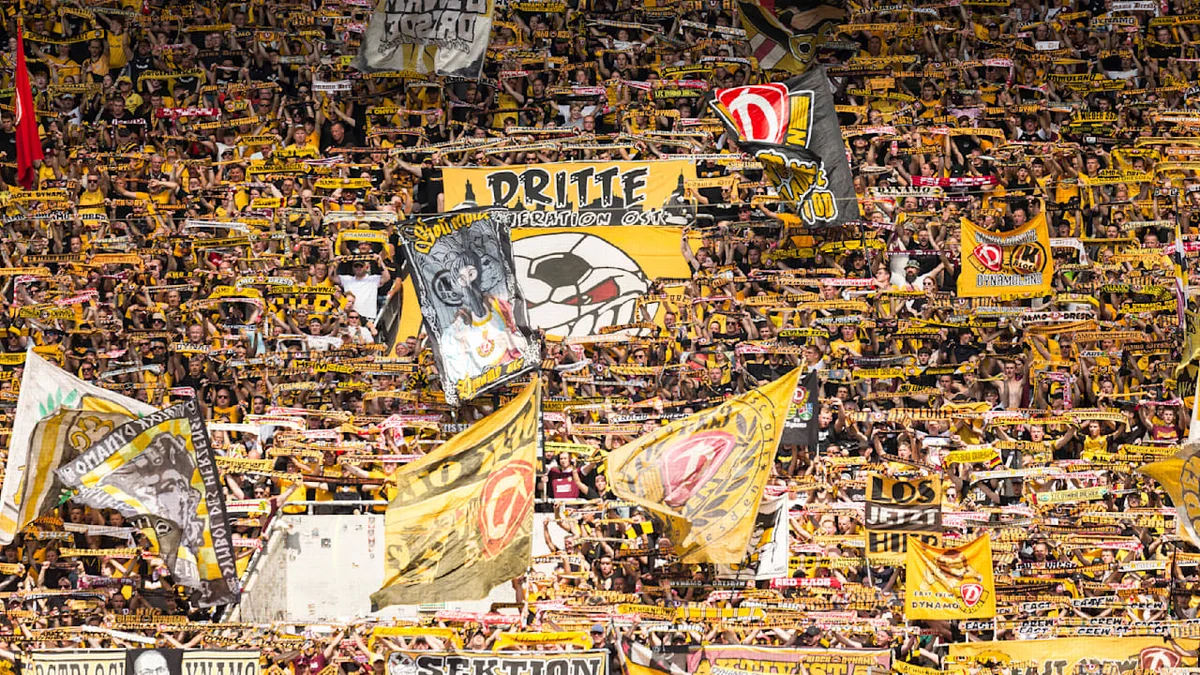 Eishockey, Football, Handball, Fußball - Vier Kracher! Dresdens XXL-Wochenende