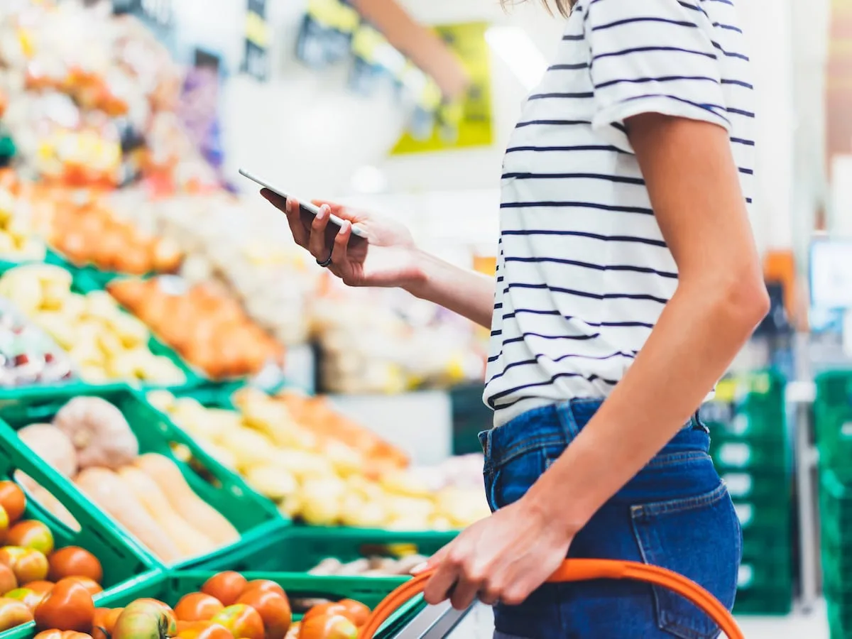 Consumer confidence recovers in third quarter but remains fragile