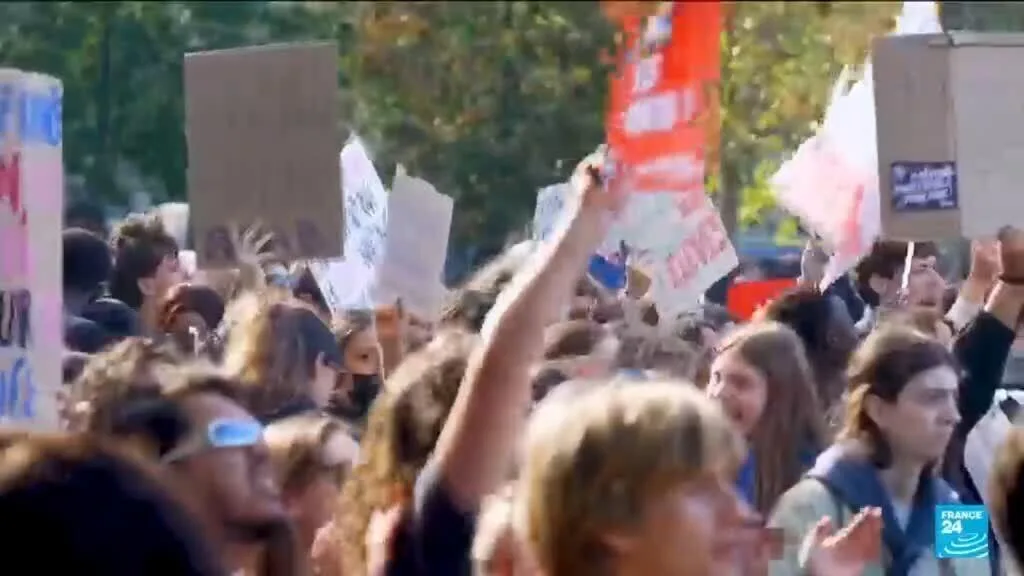 Mouvement des lycéens : 71 500 personnes ont manifesté en France