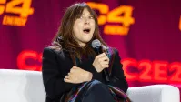 Elizabeth Olsen dá à luz primeiro filho com músico Robbie Arnett, diz site