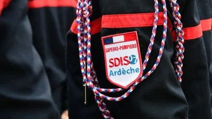 Ardèche. Une casse automobile en feu : 50 voitures brûlées, et 70 sapeurs-pompiers mobilisés