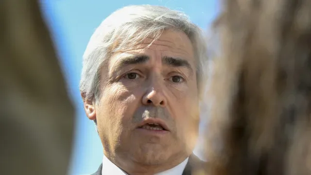 Atual Governo "fez mais pela paz social do que PS em oito anos"