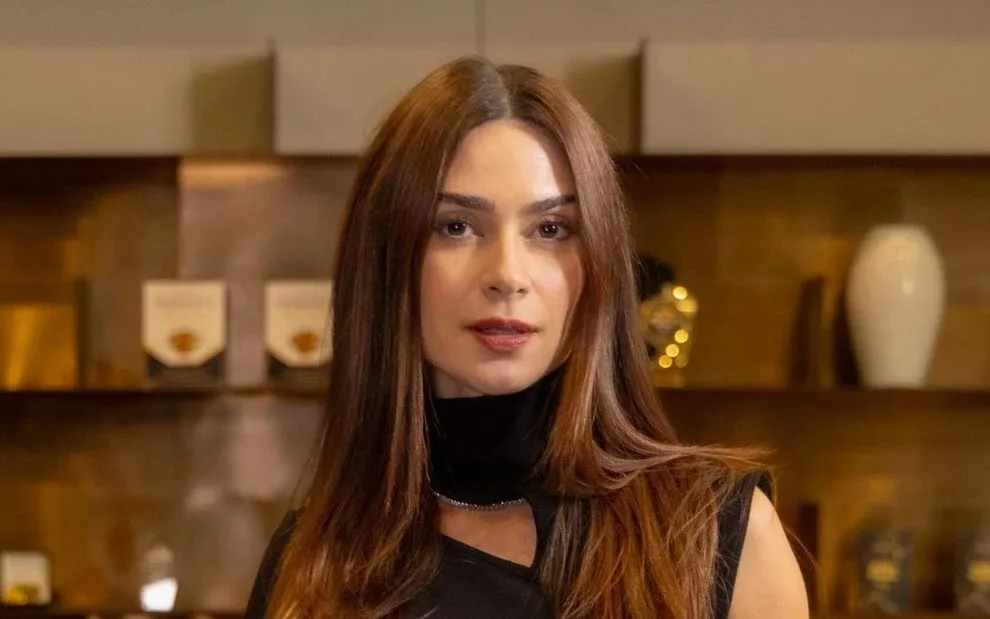 Vilã intensa e exagerada de novela vertical custou a voz de Thaila Ayala: ‘É má mesmo’