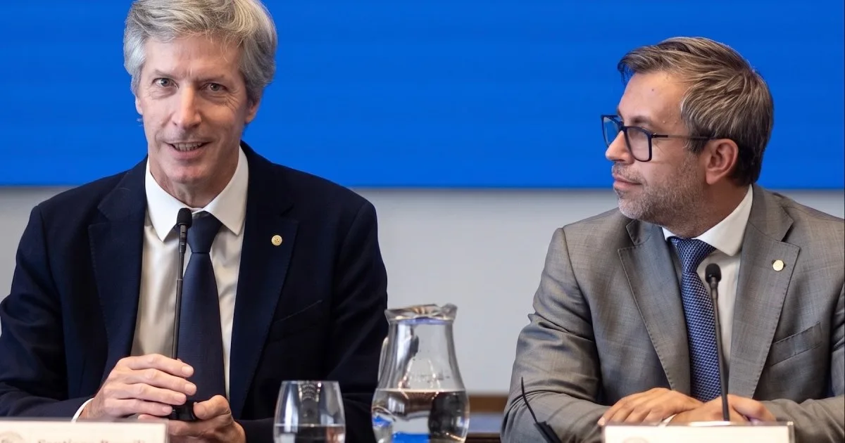 El Tesoro canjeó deuda con el Banco Central para descomprimir la licitación de esta semana