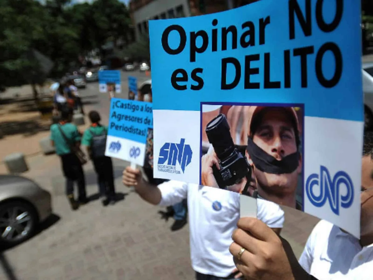 Venezuela mantiene el cerco contra la prensa pese a la ligera apertura política