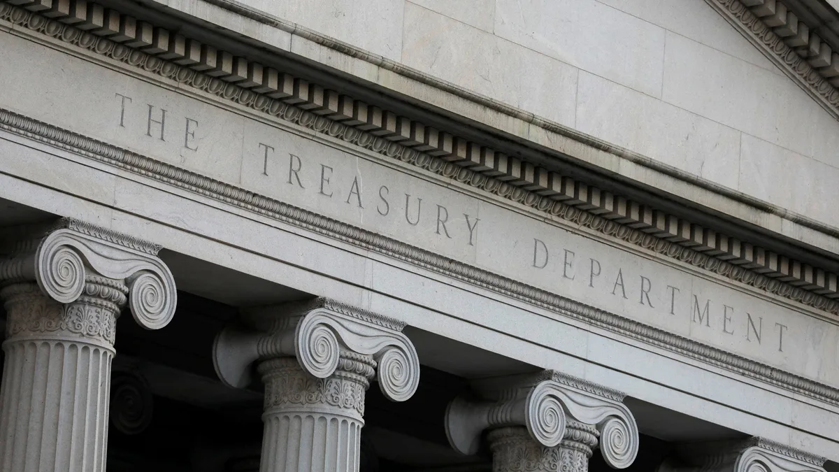 Estados Unidos registra un déficit presupuestario de USD 1,99 billones debido al aumento del gasto