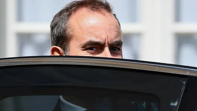 Frankreich: Frankreichs Premierminister verteidigt Vorgehen bei Waldbränden
