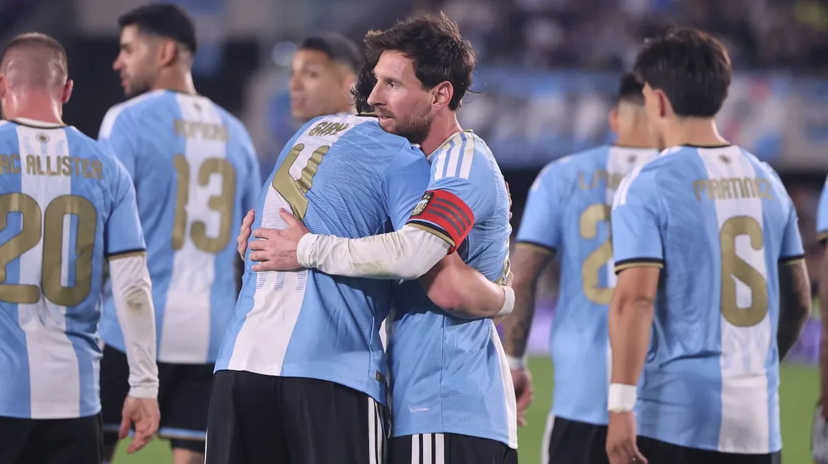 Un jugador de la Selección argentina es buscado por tres clubes grandes y podría seguir su carrera en Europa