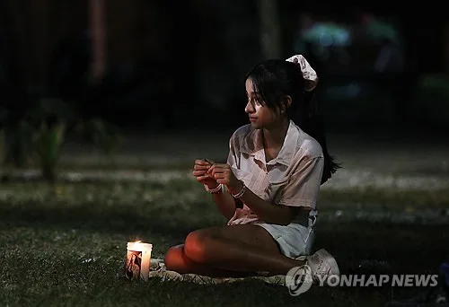 콜롬비아 지진…아기는 32시간 버텼지만 엄마는 끝내 시신으로