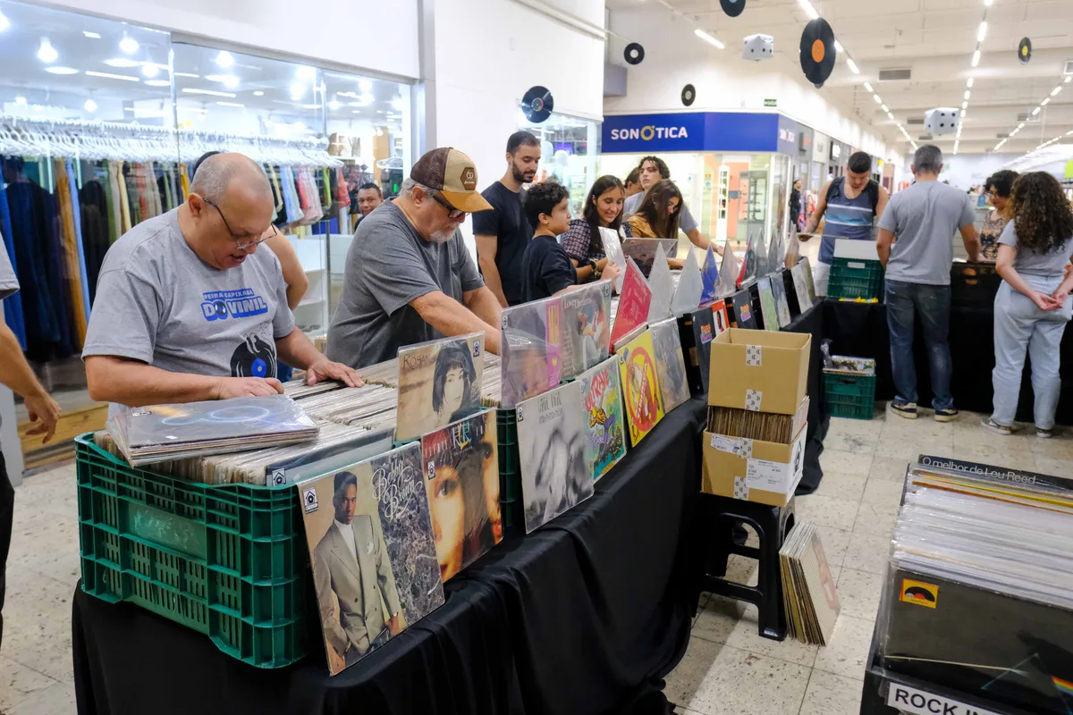 Feira Capixaba do Vinil destaca compactos de 7 polegadas em nova edição em Vitória