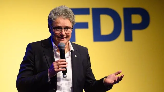 Vor der Landtagswahl: Hüskens vermisst Debatten im Wahlkampf