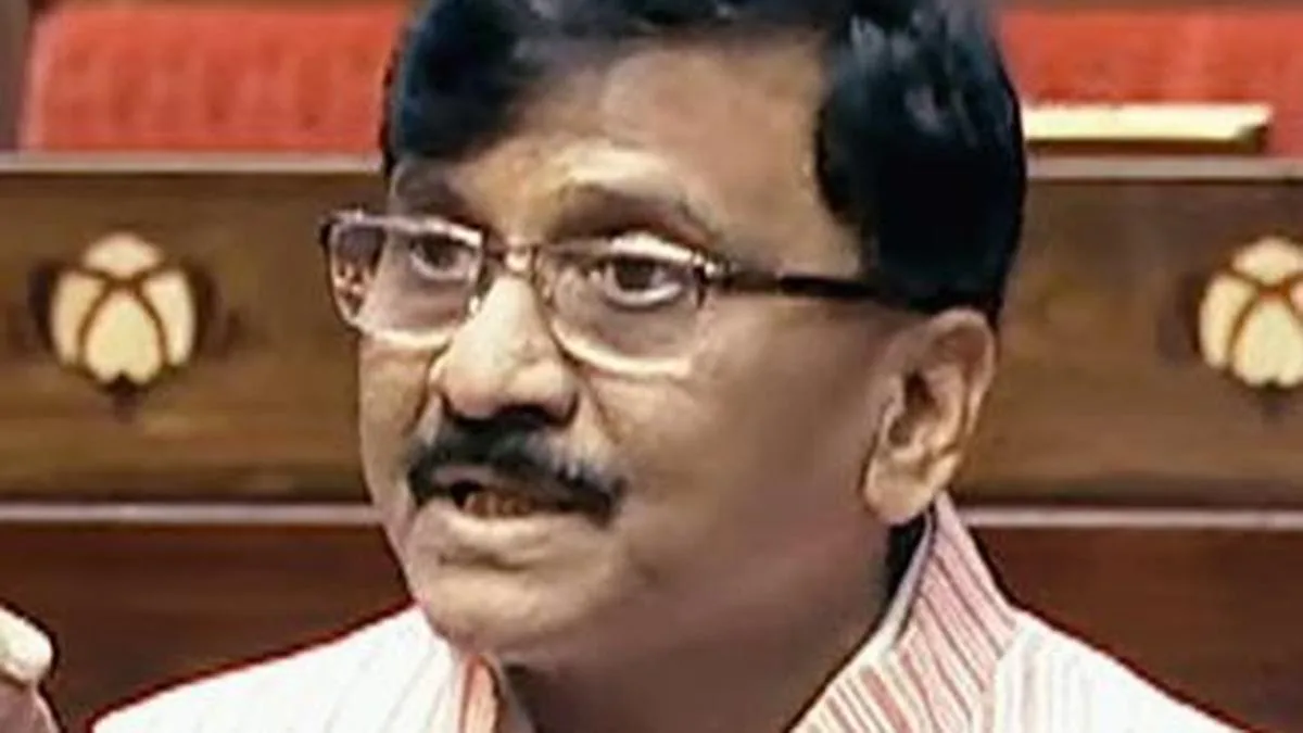 Supreme Court issues notices to MP Sanjay Raut, journalist Nikhil Wagle over remarks targeting CJI, judiciary