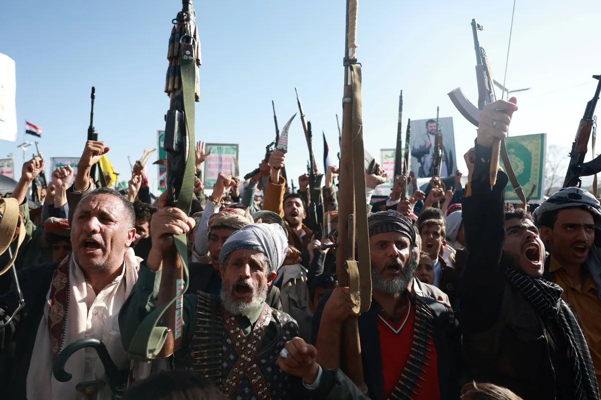 Yemen se encamina hacia otra guerra civil que podría envolver rápidamente a toda la región