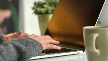 (g+) Selbstständigkeit in der IT: Wie Tech-Freelancer aus Deutschland US-Kunden gewinnen