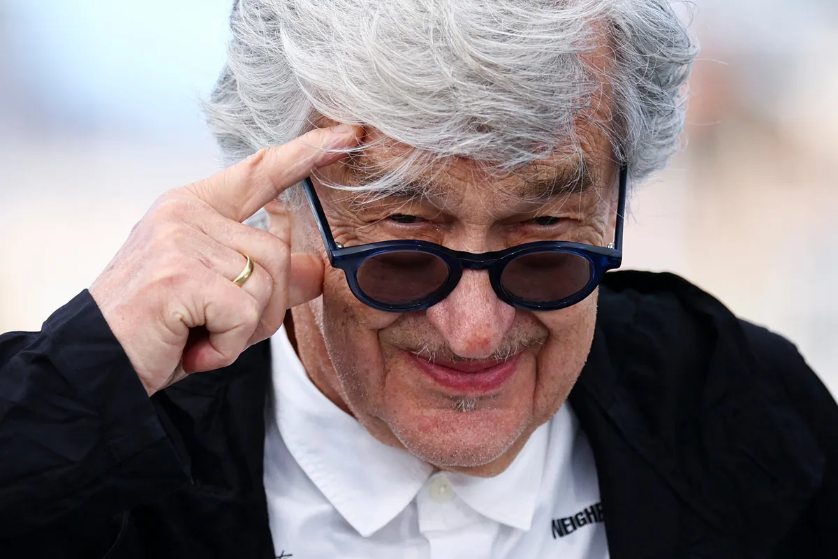 “Me entristece que la mayoría de las películas se basen en la experiencia de otras ya hechas”: Wim Wenders y su crítica al cine actual