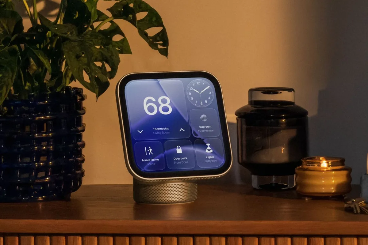 Apple представила HomeView — дисплей для управления умным домом с Siri AI