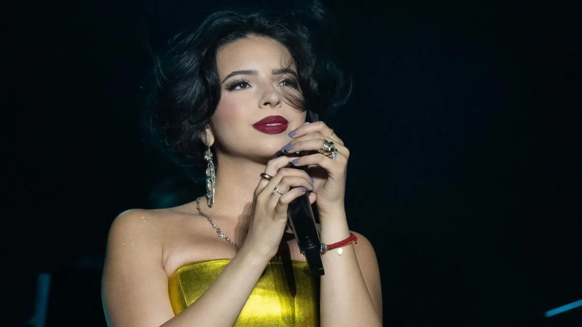 Ángela Aguilar revela que estuvo meses aislada tras sufrir agresiones en la calle