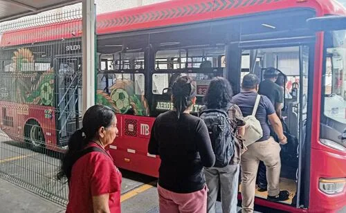 Así operará el transporte público en CDMX este 16 de septiembre; consulta horarios del Metro, Metrobús y Trolebús