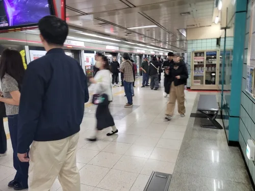 대구도시철도1호선 단전으로 열차 운행 11분간 중단됐다 재개(종합)