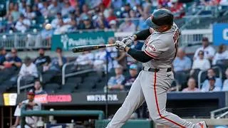 MLB: Rafael Devers iguala racha ofensiva de este histórico pelotero