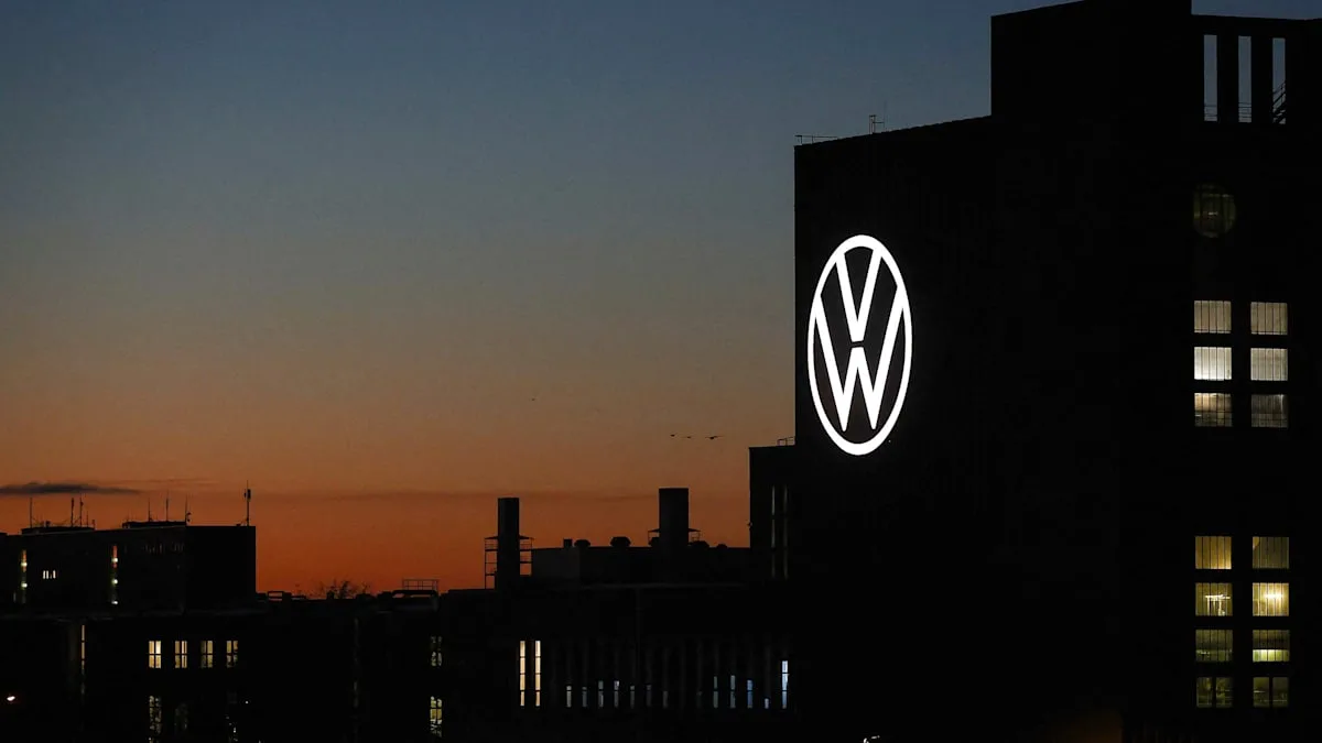 „Riesiger Rattenschwanz für Regionen, die davon abhängig sind, dass VW in sicheren Bahnen fährt“