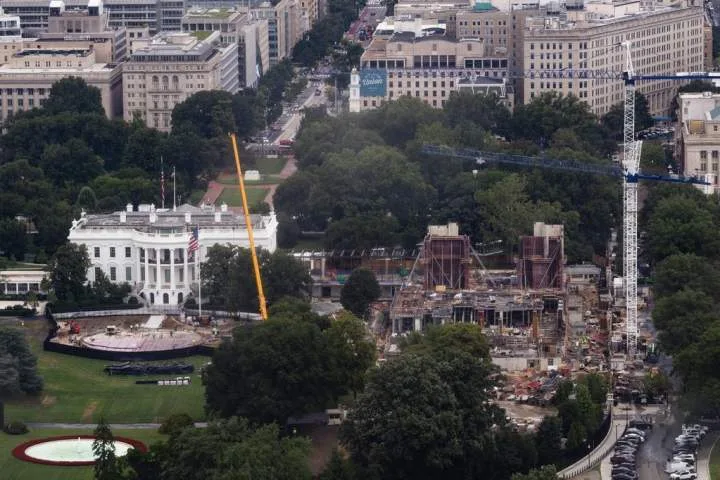 Trump asks U.S. Supreme Court for White House ballroom project to resume