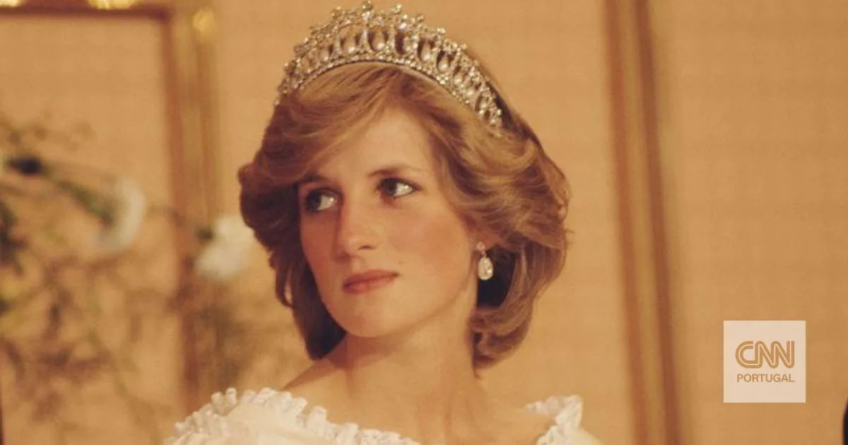 Irmão da princesa Diana revela que Carlos parecia "extremamente eufórico" na noite da morte