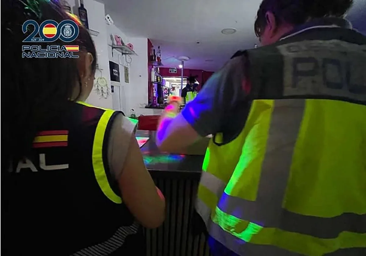 Obligadas a prostituirse 24 horas al día: cae una red de trata con nueve detenidos en Córdoba y Cáceres