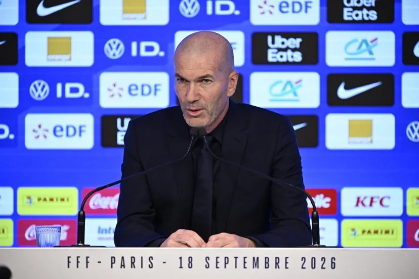 Zinédine Zidane fait confiance à Mbappé pour ses débuts en tant que sélectionneur des Bleus : « Oui, Kylian sera mon capitaine »