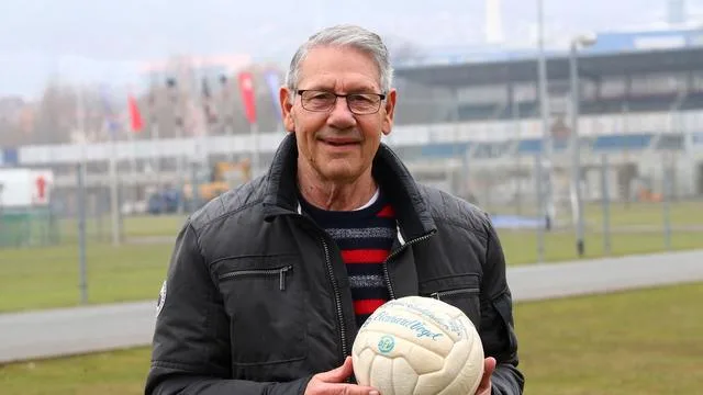 Trauerfall: Ehemaliger DDR-Ausnahmefußballer Eberhard Vogel gestorben