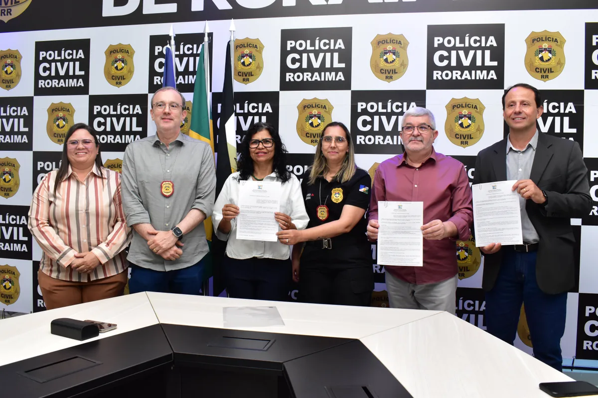 UFRR, IFRR e UERR assinam termo para estudantes ingressarem em estágios na Polícia Civil