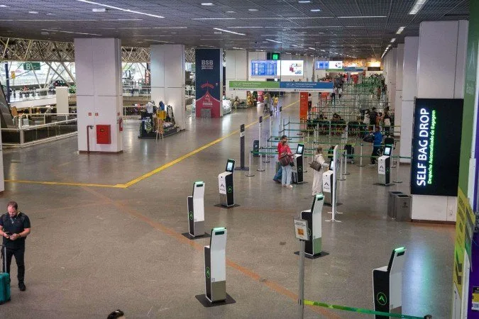 Passageiro indisciplinado pode ser banido de voos por até 12 meses